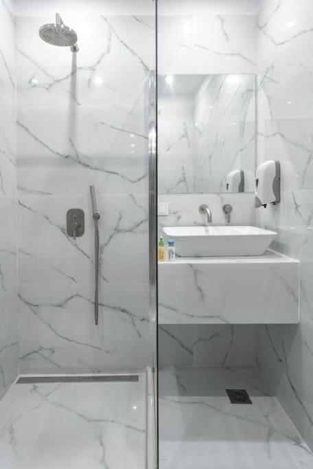 Modern, Quite 1-Bdr Apt 5 Min Walk To Acropolis Αθήνα Εξωτερικό φωτογραφία